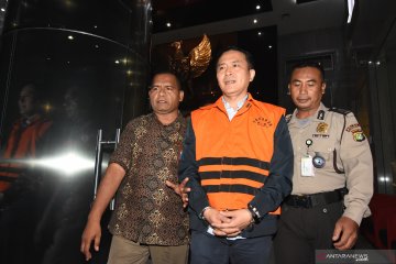 KPK tahan mantan Presdir Lippo Cikarang