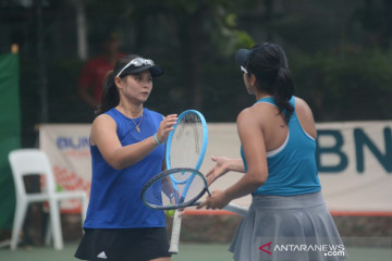Beatrice/Jessy tanpa kesulitan menembus semifinal BNI Tennis Open