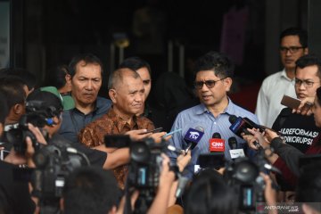 Pimpinan KPK ajukan judicial review