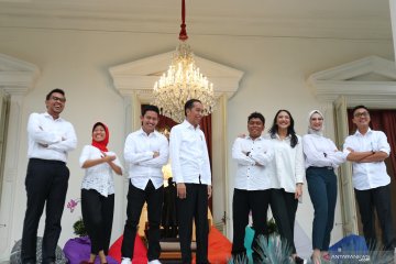Jumlah stafsus Presiden Jokowi capai 14 orang