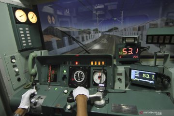 Simulator kereta rel listrik