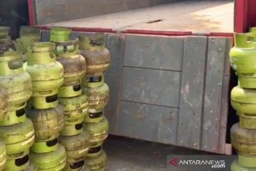 Polda Banten sita ratusan tabung gas elpiji 3 kg dijual tanpa ijin