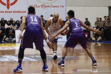 Satria Muda juara Piala Presiden Bola Basket, hentikan Hangtuah 51-43