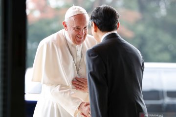 Paus imbau umat Katolik berhenti mencerca di media sosial