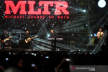 Aksi Michael Learns to Rock di 90's Festival