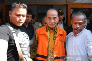 KPK minta Annas Maamun tetap kooperatif