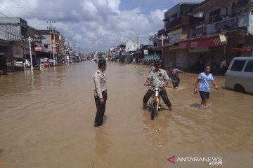 Riau bersiap hadapi banjir kiriman dari Sumbar