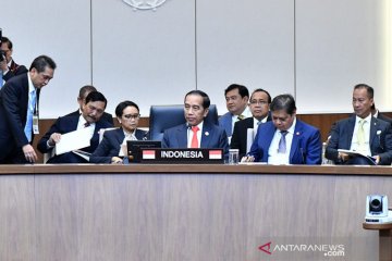 Jokowi: Bebas visa dorong konektivitas masyarakat ASEAN-Korea
