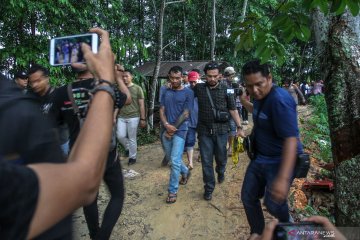 Gerebek rumah pembuatan narkoba di Riau