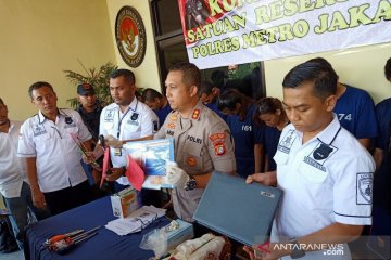 Polisi bekuk komplotan pencuri mobil di rumah kosong Pulogadung