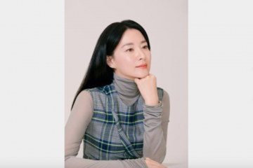 Lee Young-ae "Jang Geum" dapat surat dari Ibu Negara Uzbekistan