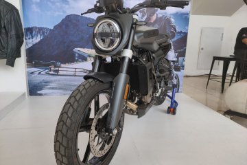 Husqvarna Svartpilen 701 meluncur, ini spesifikasi dan harganya