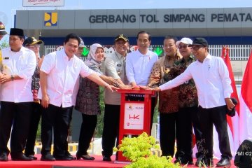 Presiden Jokowi jajal tol baru ruas Trans-Sumatera