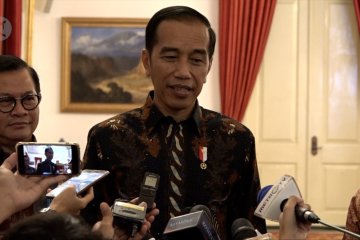 Jokowi percaya kapasitas Ahok jadi pimpinan salah satu BUMN