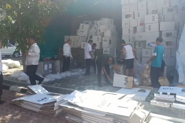 10.275 Lembar logistik bekas pemilu dipilah