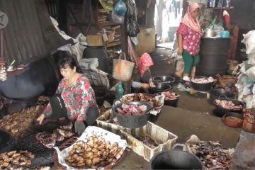 Melihat sentra pengolahan ikan asap di Semarang