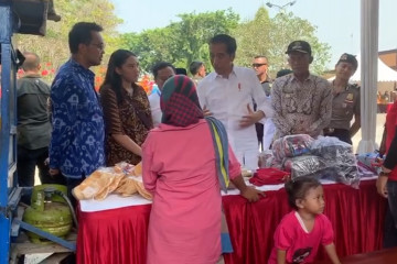 Presiden ingatkan nasabah Mekaar untuk disiplin mengangsur