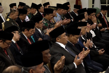 Jokowi-Ma'ruf gelar Peringatan Maulid Nabi Muhammad di Istana Negara