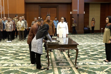 Sri Mulyani pangkas pejabat eselon tiga dan empat