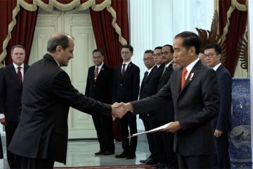 Presiden Jokowi terima surat kepercayaan 14 dubes