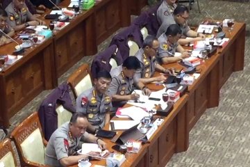 Raker dengan DPR, Kapolri sebut telah tangkap 74 terduga teroris