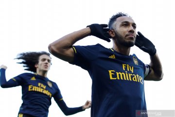 Aubameyang selamatkan Arsenal dari kekalahan