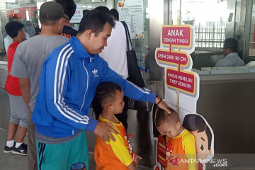 LRT Jakarta akan menggratiskan tiket untuk pelajar dan lansia