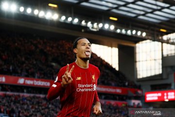 Namanya difavoritkan, Van Dijk merasa sudah menangi Ballon d'Or 2019