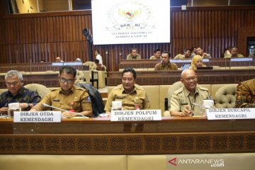 Soal kawin sengit di RDP Komisi II DPR, Kemendagri, KPU, dan Bawaslu