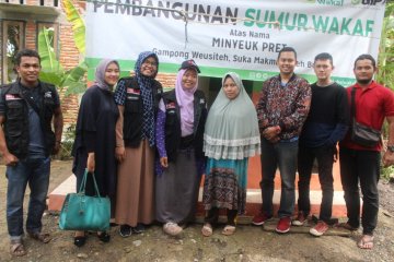 ACT Aceh realisasikan sumur wakaf bagi Nurfaizah, guru ngaji difabel