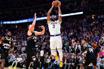 Davis dan James pimpin Lakers hantam Nuggets 105-96