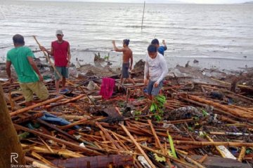 Topan Phanfone kacaukan momen Natal di Filipina