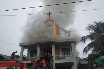 Hoaks! Gereja di Boston terbakar menjelang pemberkatan pasangan LGBTQ