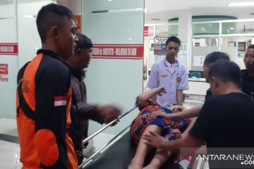 Beberapa warga terluka akibat angin kencang di Lumajang