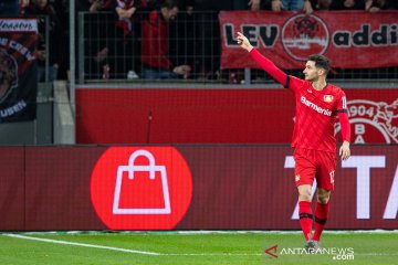 Dwigol Alario bawa Leverkusen menang 2-1 atas Schalke