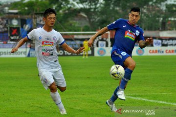 PSIS tundukkan Arema FC 5-1