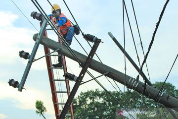 PLN bentuk tim khusus, percepat pemulihan listrik di Madura