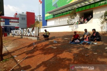 Dilarang jualan di trotoar, PKL Senen: relokasi harus di Pasar Senen