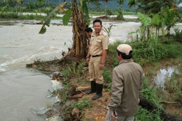 Banjir kembali terjang sejumlah daerah di Solok Selatan