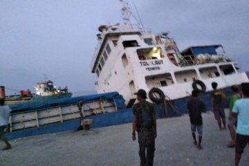 Kapal tol laut tenggelam akibat ditabrak KM Maju