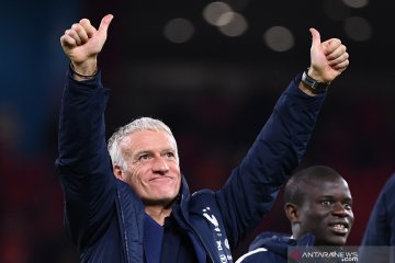 Deschamps perpanjang kontrak sebagai pelatih Prancis