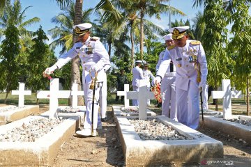 Ziarah makam pahlawan Seroja