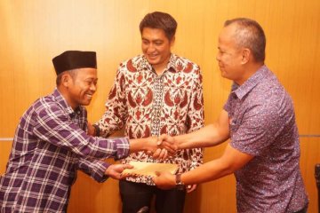 Korban angin kencang Magelang terima bantuan CSR BUMD