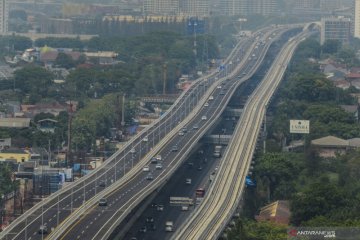 Tol layang Jakarta-Cikampek II mulai beroperasi