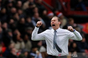 Calvert-Lewis sebut para pemain Everton nyaman dilatih Duncan Ferguson