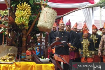 Peluncuran tahapan Pilkada Rejang Lebong dilakukan secara adat