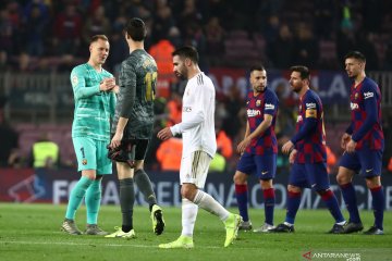 Pertandingan Real Madrid melawan Barcelona berakhir seri