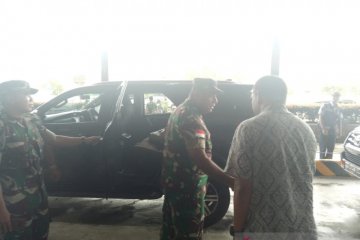 Jenazah dua prajurit TNI diterbangkan ke Medan dan Jakarta