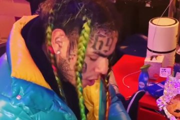 Tekashi69 dihukum 2 tahun penjara, mengaku bersalah sambil menangis