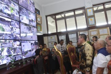 DPRD DKI inginkan pembangunan di Jakarta sesukses Surabaya